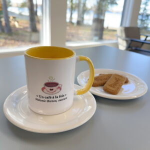 Tasse de café et biscuits